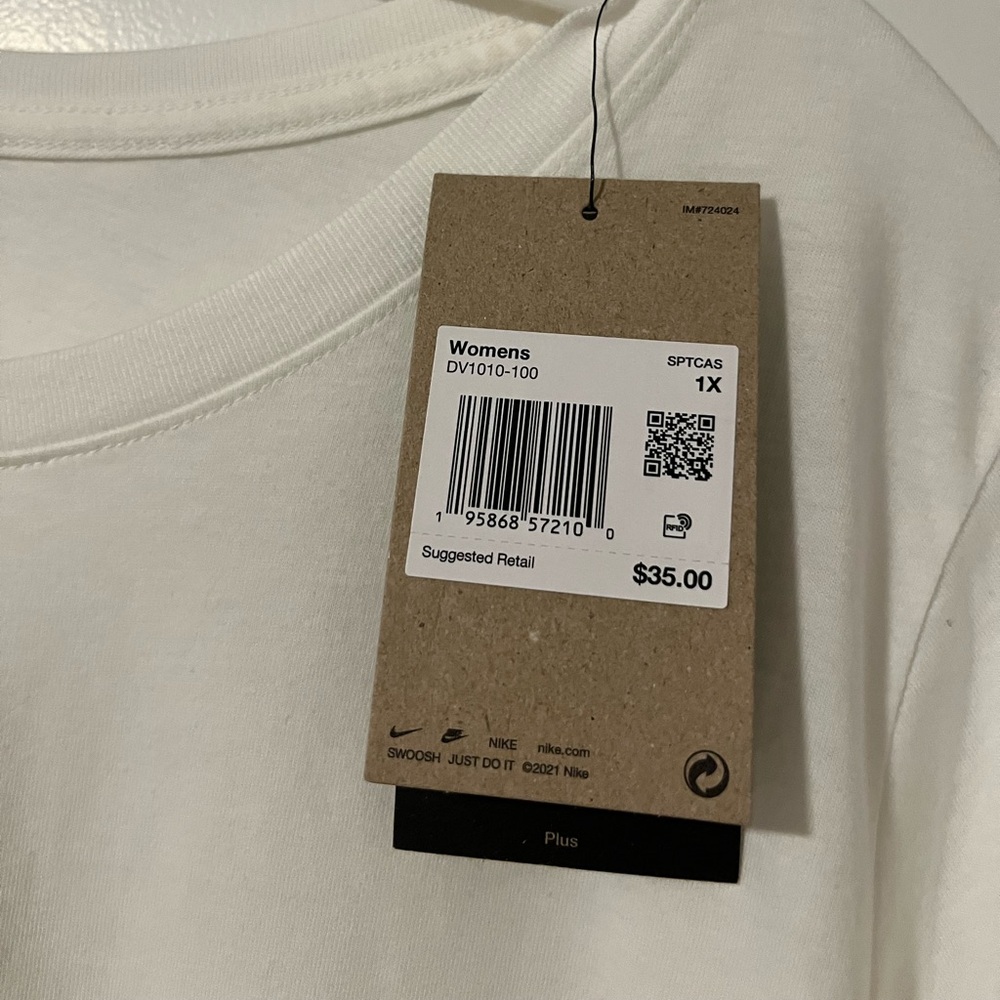 Nike white Crew Neck long Sleeve T-Shirt